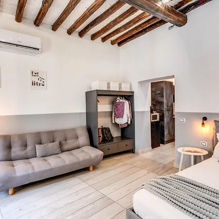 Costaguti 36 Appartamento *