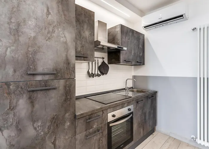 Costaguti 36 アパート *